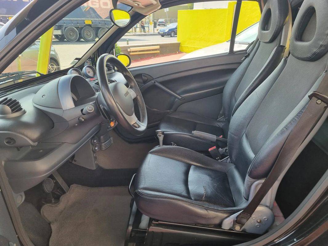 smart-fortwo-2004-gasolina-698cc