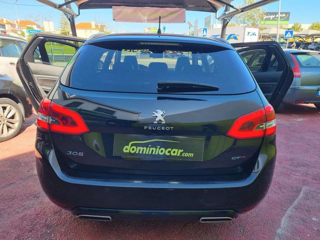 peugeot-308-sw-2017-diesel-1997cc