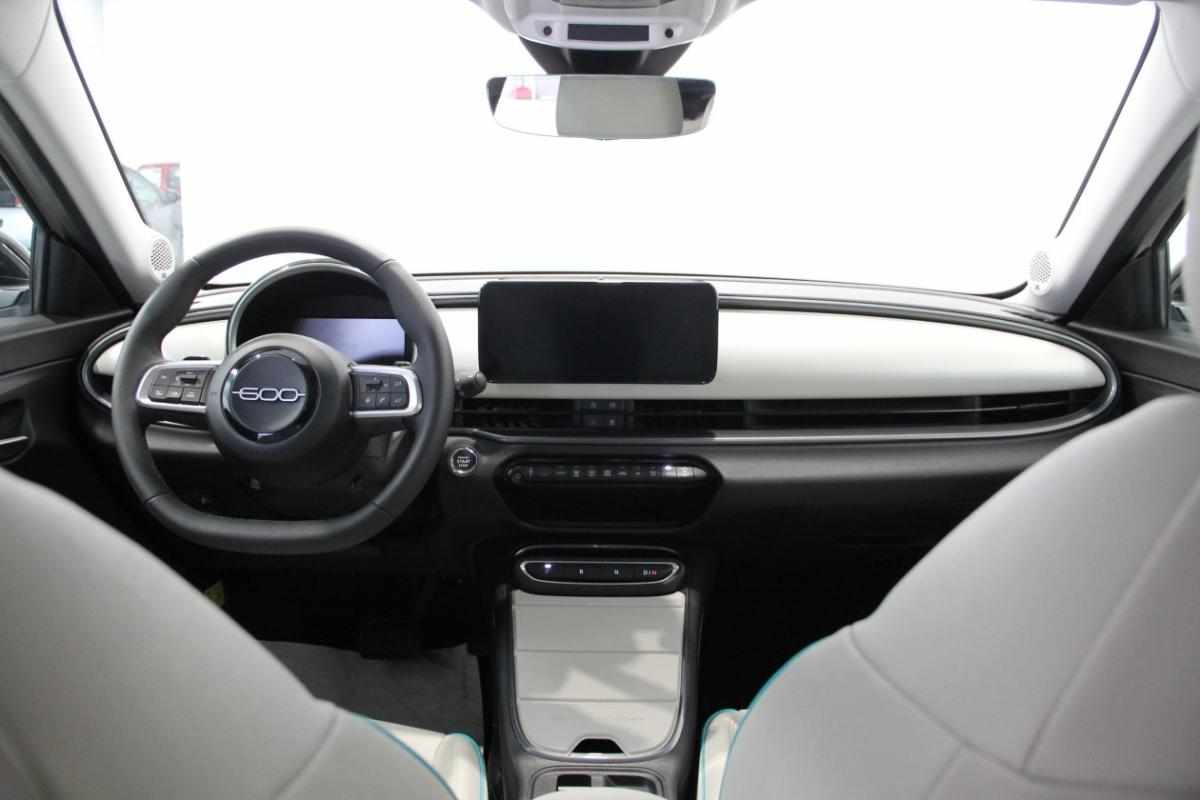fiat-600-1-2-mild-hybrid-2025-gasolina-1199cc