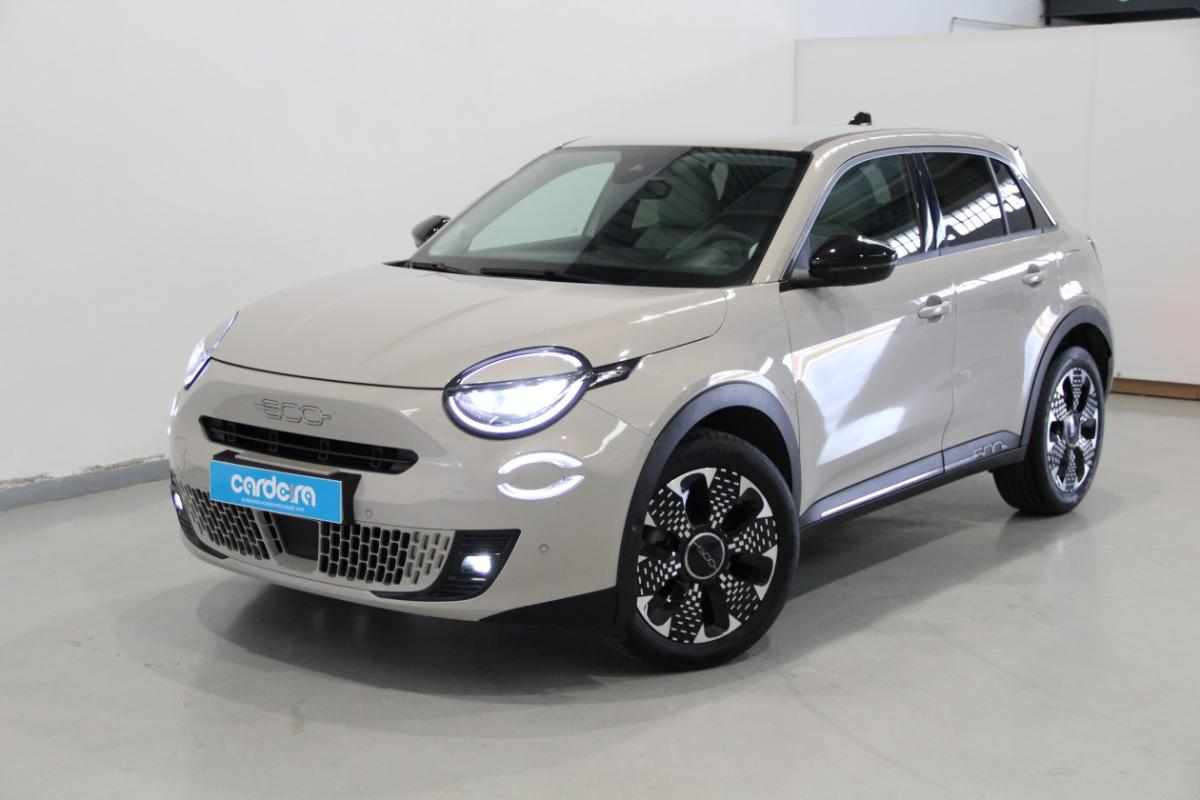 fiat-600-1-2-mild-hybrid-2025-gasolina-1199cc