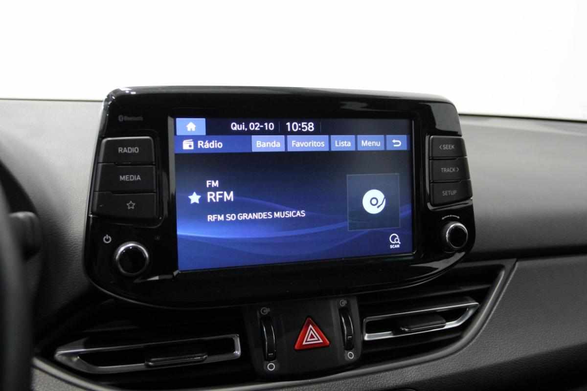 hyundai-i30-2023-gasolina-998cc