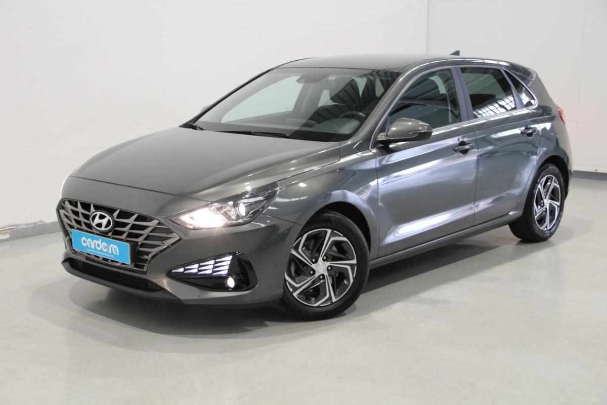 hyundai-i30-2023-gasolina-998cc