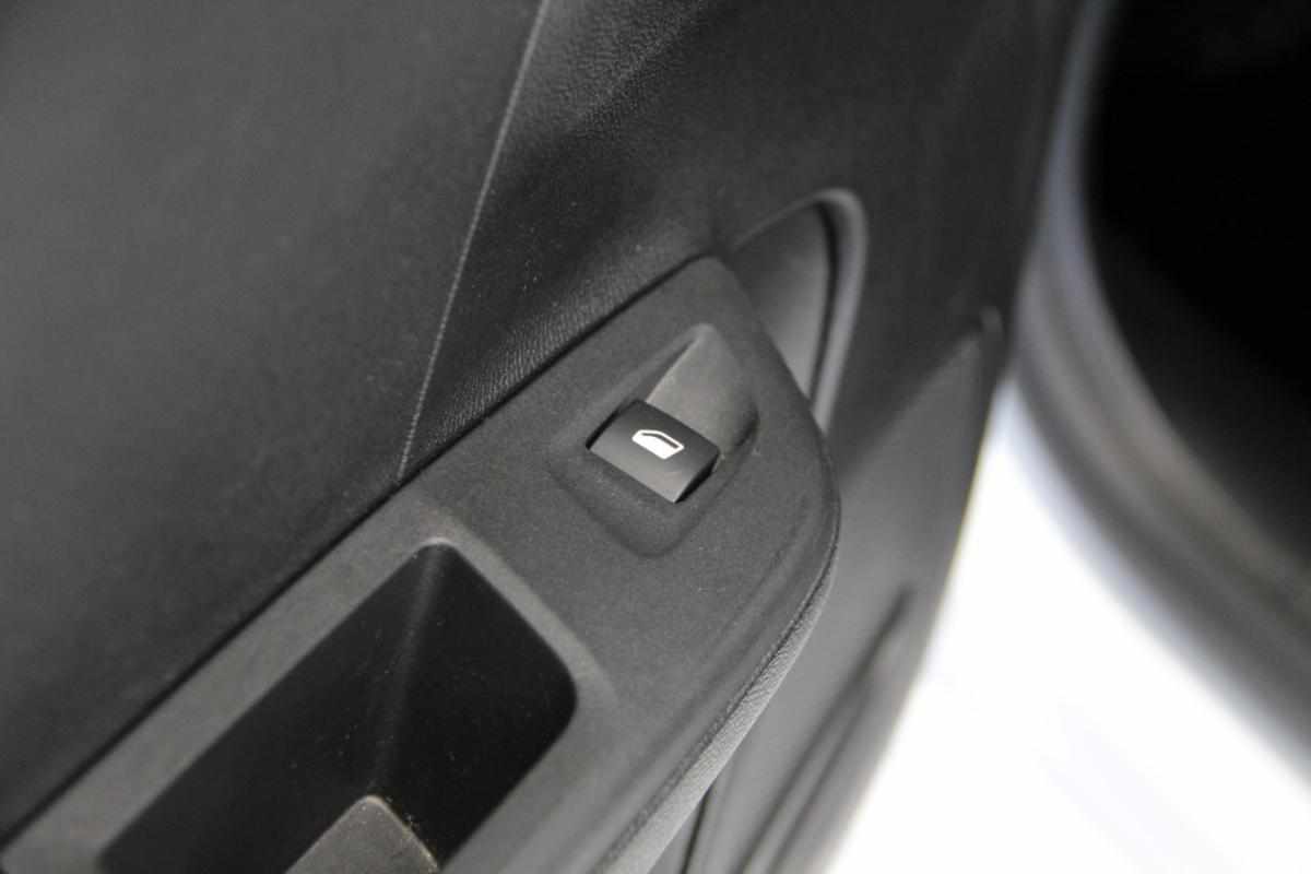opel-corsa-1-2-turbo-mild-hybrid-2025-gasolina-1199cc