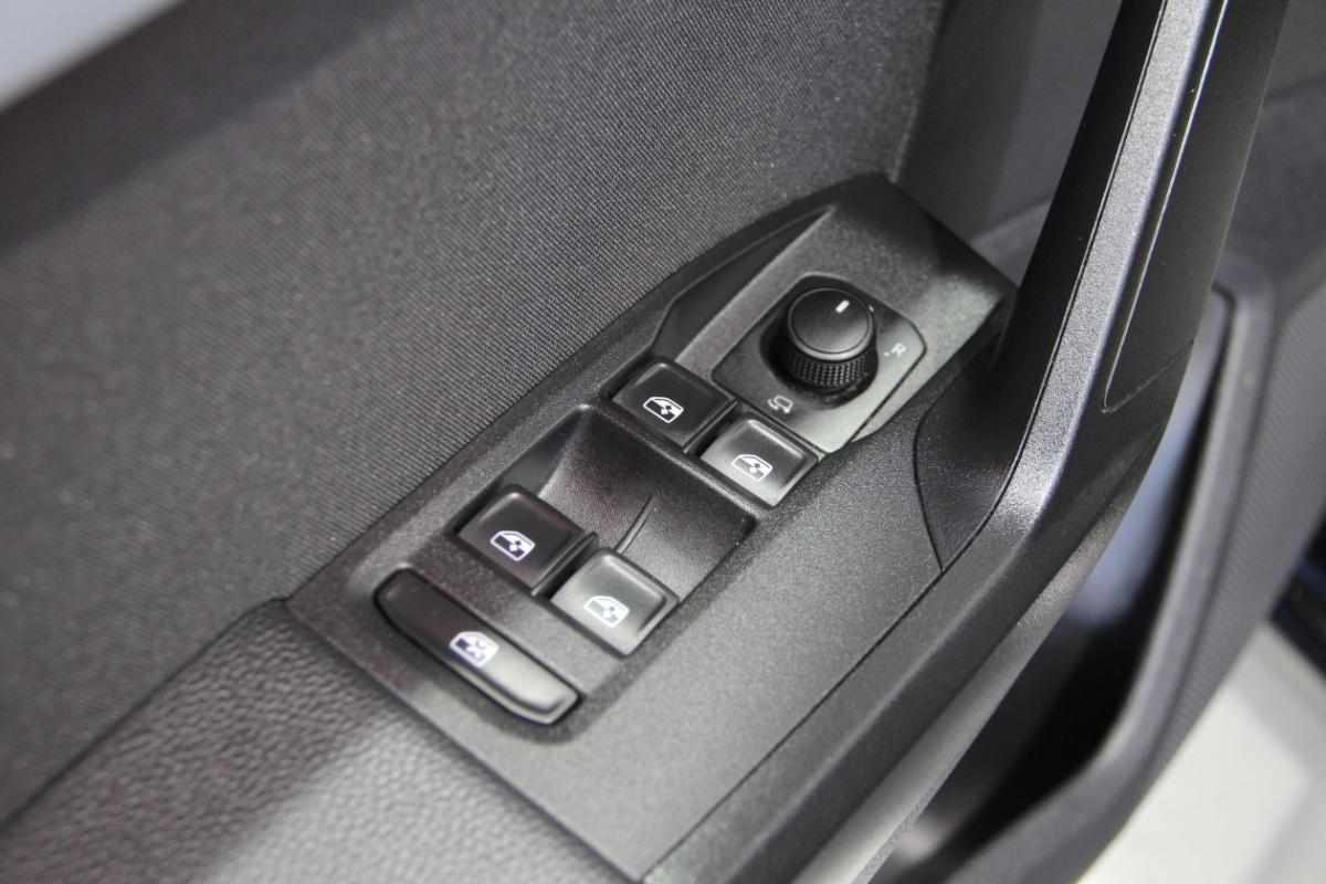 seat-ibiza-1-0-ecotsi-2022-gasolina-999cc