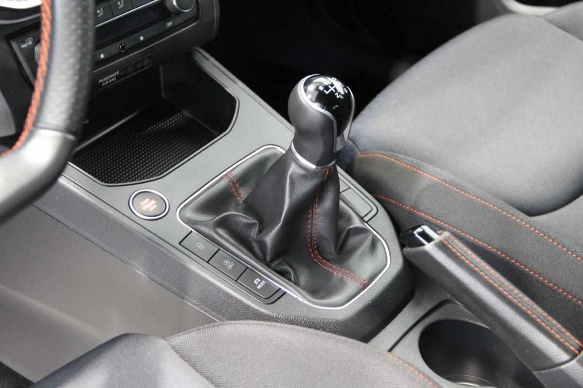 seat-ibiza-1-0-ecotsi-2022-gasolina-999cc