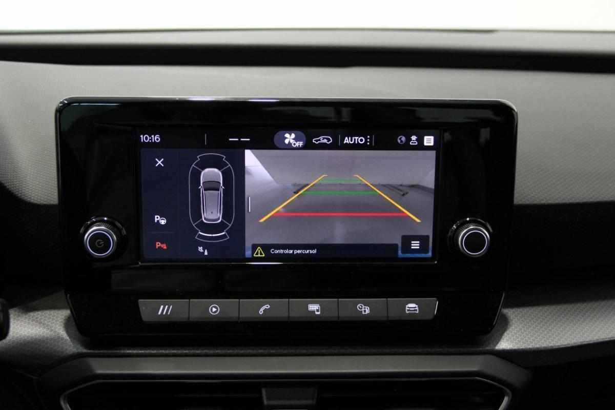 seat-leon-2022-gasolina-999cc