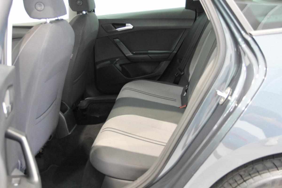 seat-leon-2022-gasolina-999cc