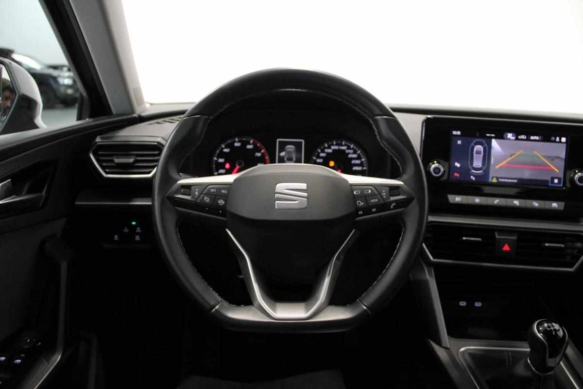 seat-leon-2022-gasolina-999cc