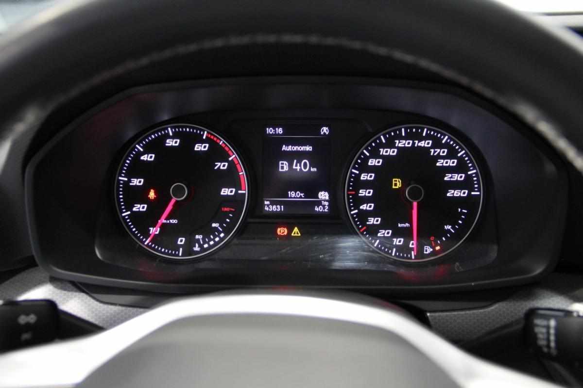 seat-leon-2022-gasolina-999cc