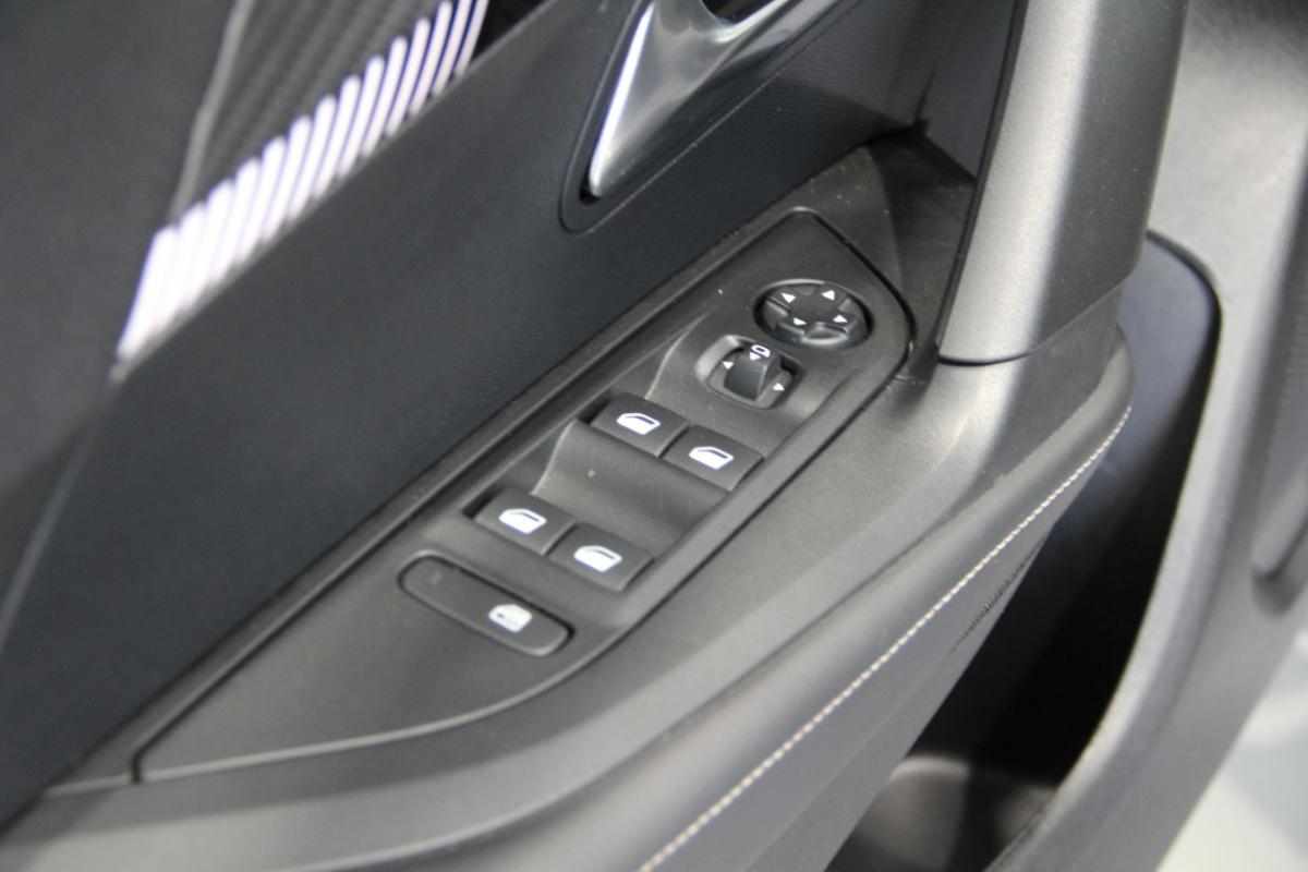 peugeot-2008-1-2-puretech-2025-gasolina-1199cc