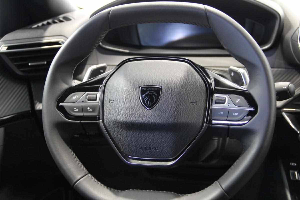 peugeot-2008-1-2-puretech-2025-gasolina-1199cc