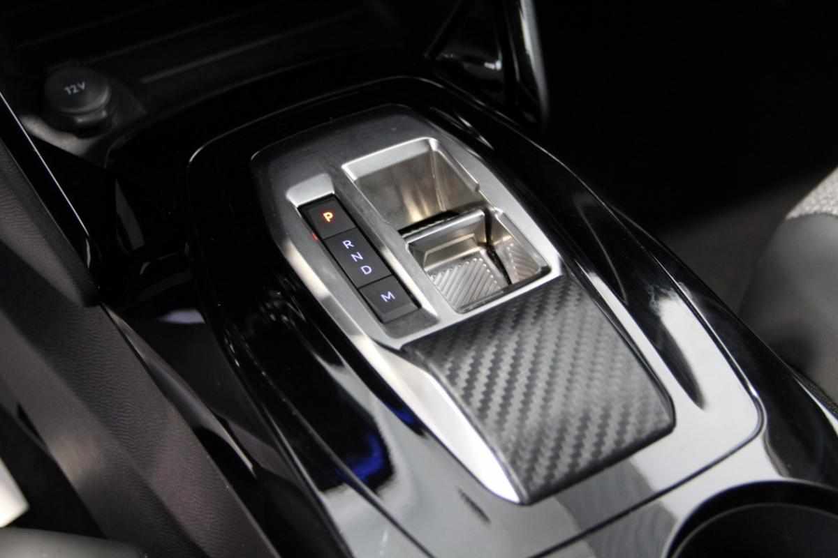peugeot-2008-1-2-puretech-2025-gasolina-1199cc