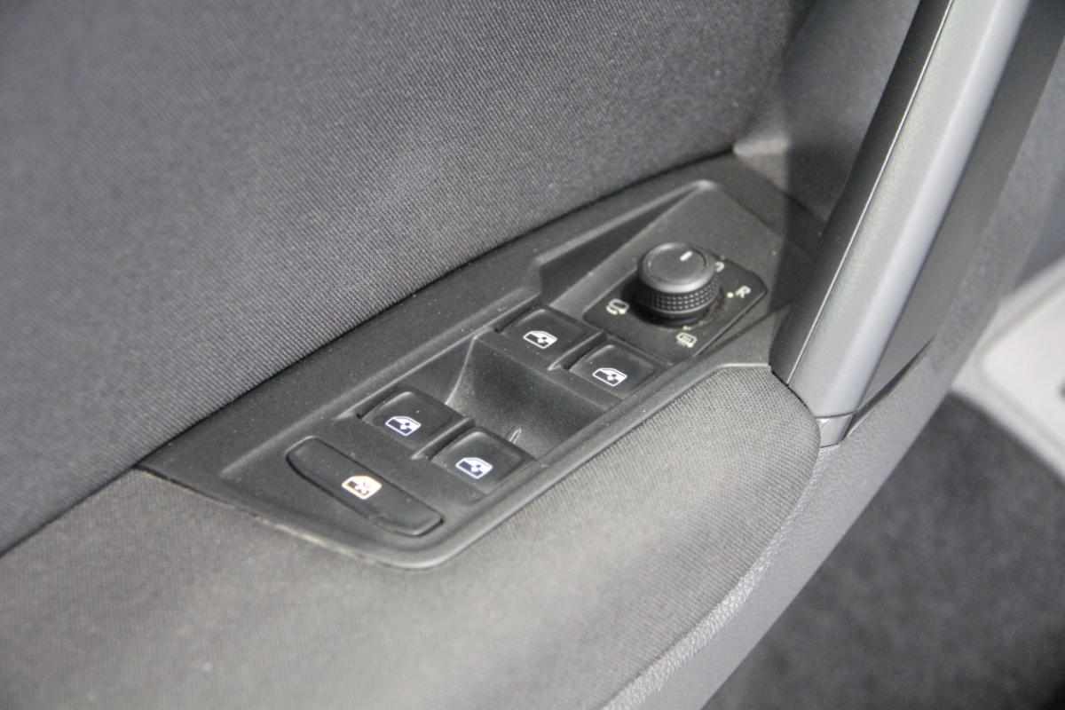 volkswagen-tiguan-2-0-tdi-bluemotion-2023-diesel-1968cc