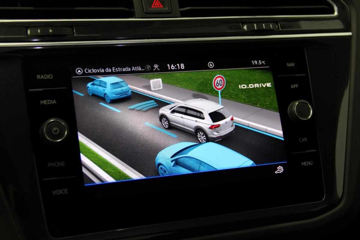 volkswagen-tiguan-2-0-tdi-bluemotion-2023-diesel-1968cc