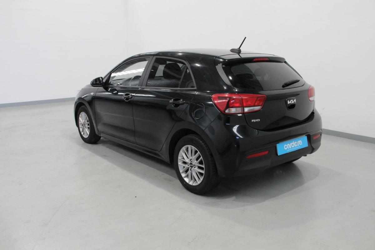 kia-rio-2023-gasolina-1248cc