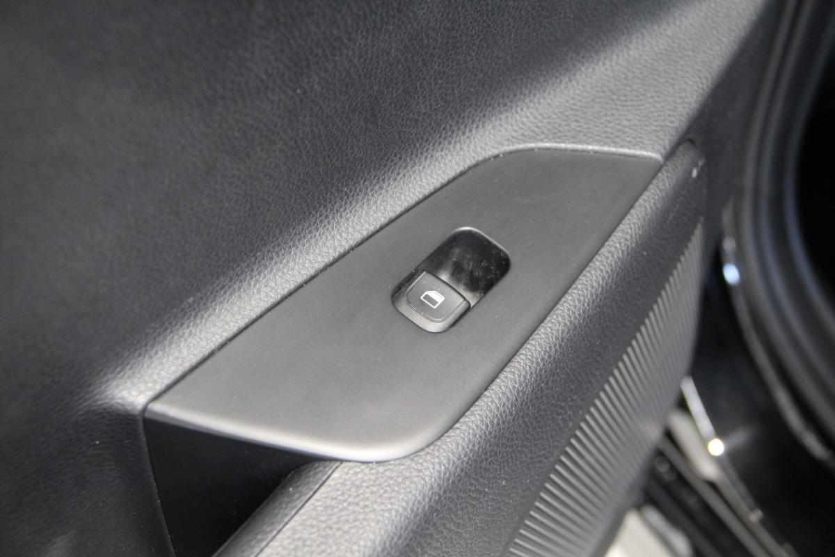 kia-rio-2023-gasolina-1248cc