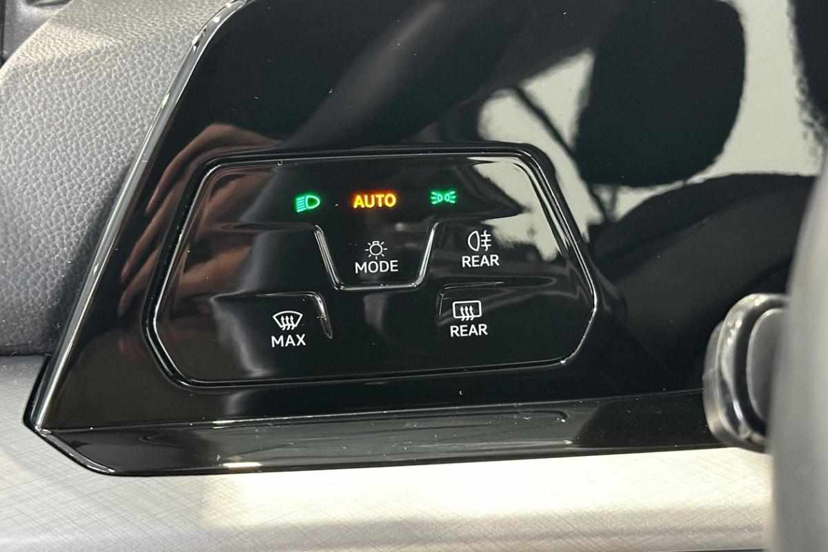 volkswagen-golf-1-5-tsi-act-2022-gasolina-999cc