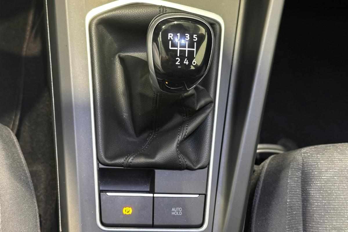 volkswagen-golf-1-5-tsi-act-2022-gasolina-999cc