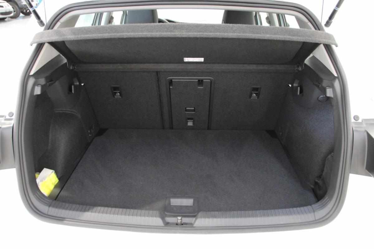 volkswagen-golf-1-5-tsi-act-2022-gasolina-999cc