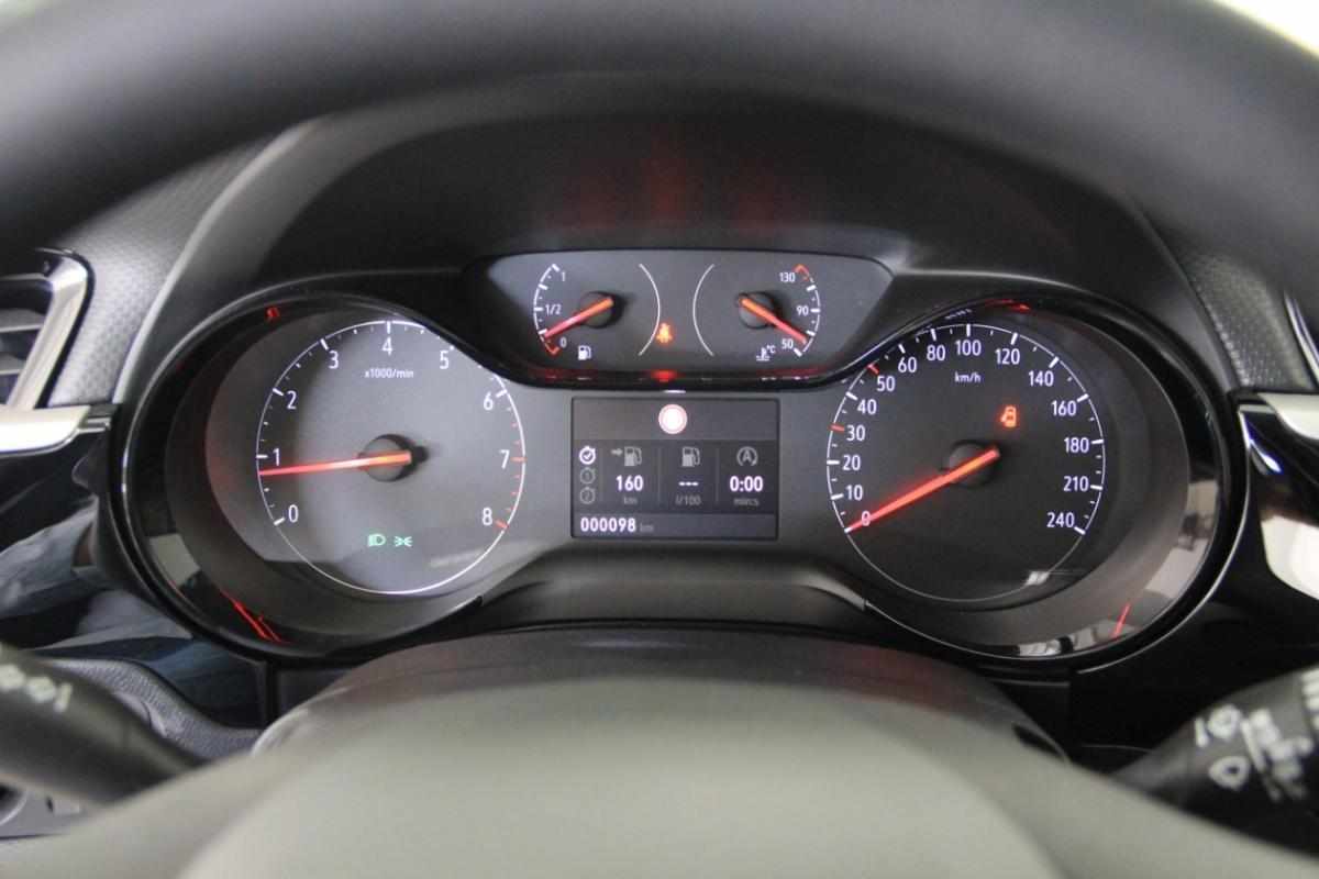 opel-corsa-2023-gasolina-1199cc
