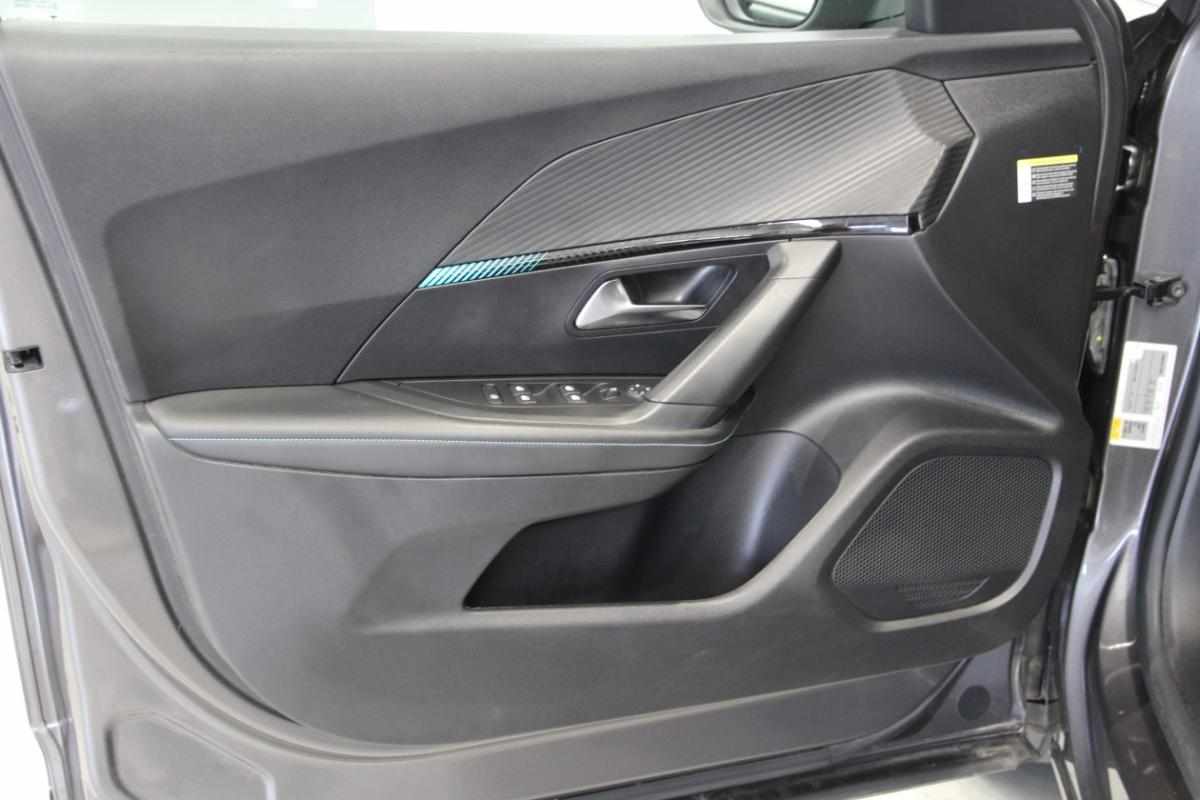 peugeot-2008-1-2-puretech-2022-gasolina-1199cc