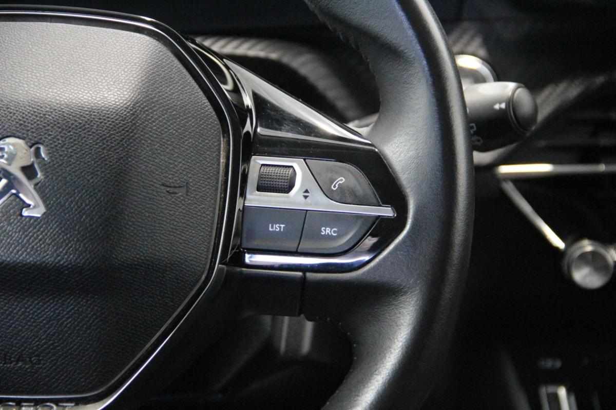 peugeot-2008-1-2-puretech-2022-gasolina-1199cc