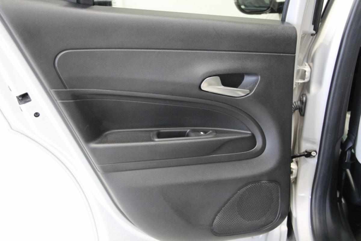 fiat-600-1-2-mild-hybrid-2025-gasolina-1199cc