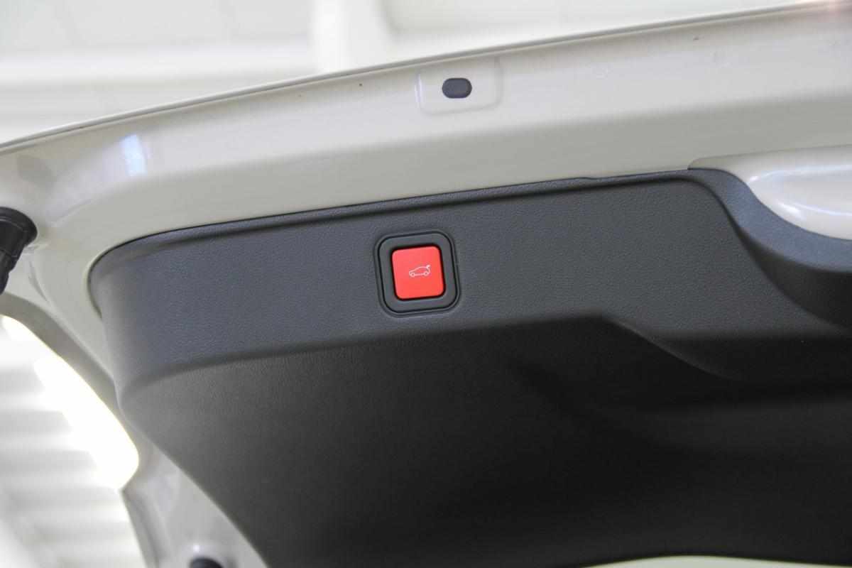 fiat-600-1-2-mild-hybrid-2025-gasolina-1199cc
