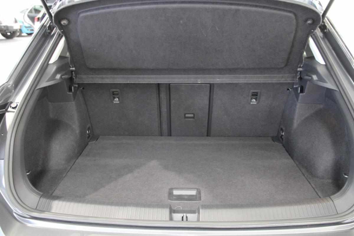 volkswagen-t-roc-1-0-tsi-2023-gasolina-999cc
