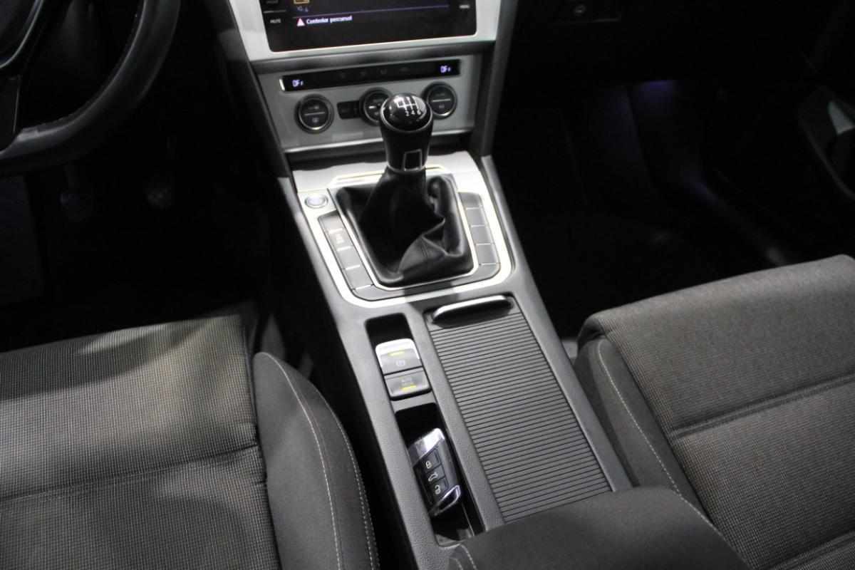 volkswagen-passat-2019-diesel-1598cc