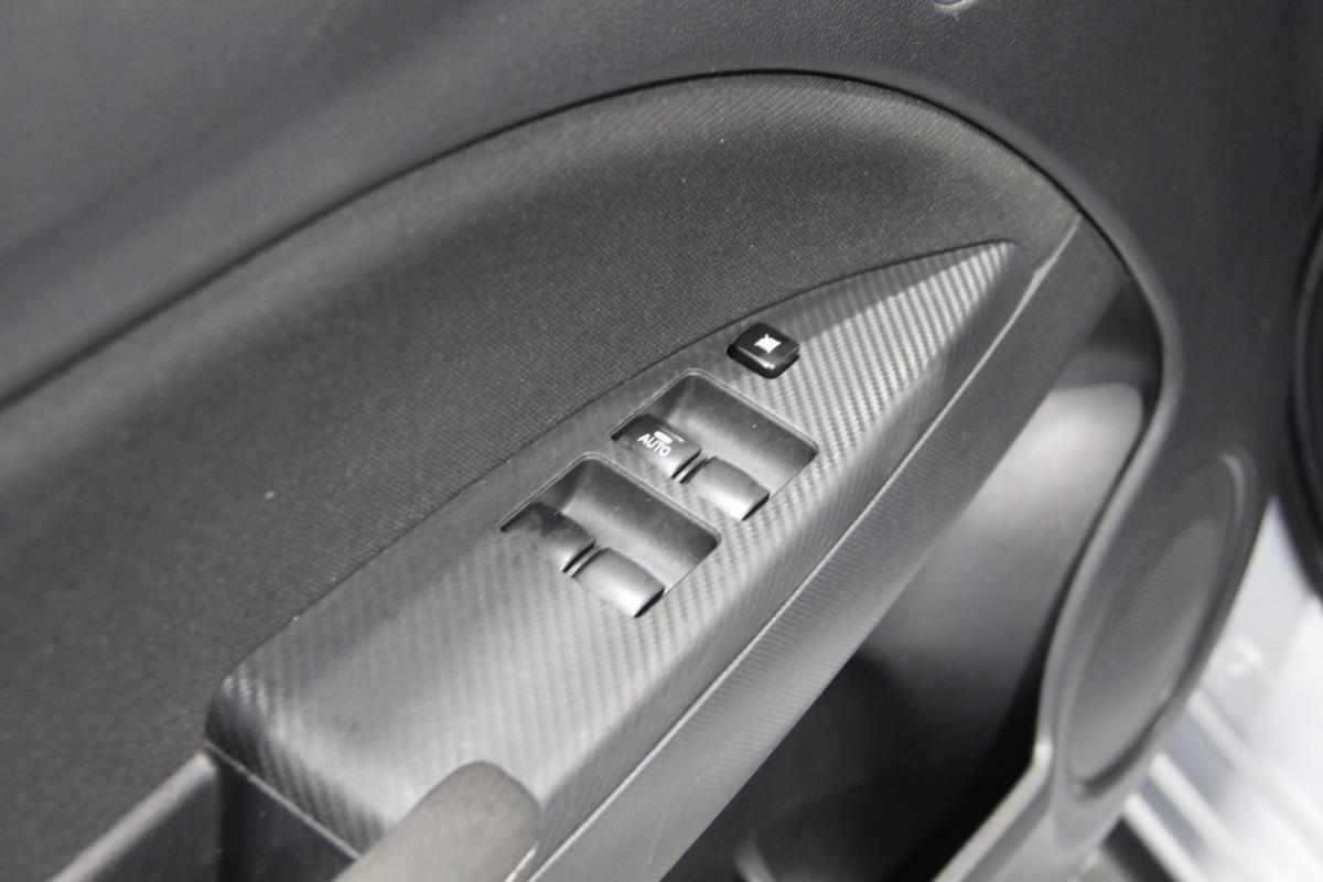 mitsubishi-space-star-1-2-2023-gasolina-1193cc