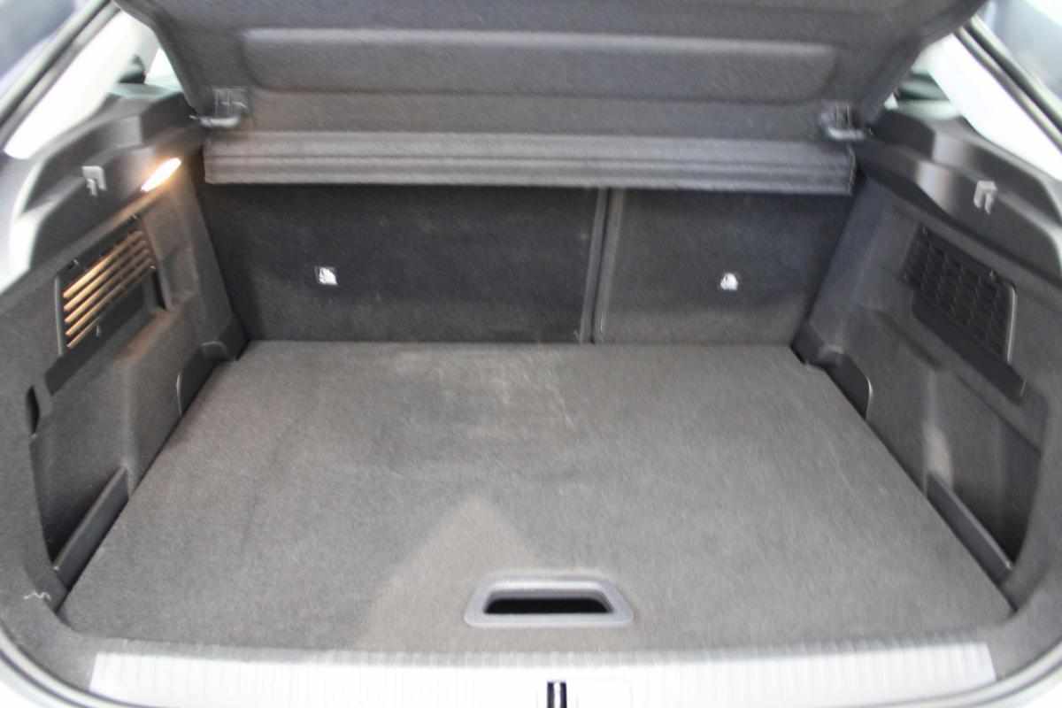 citroen-c4-2023-gasolina-1199cc