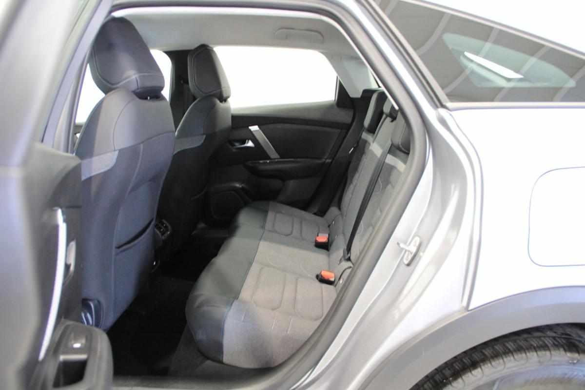 citroen-c4-2023-gasolina-1199cc