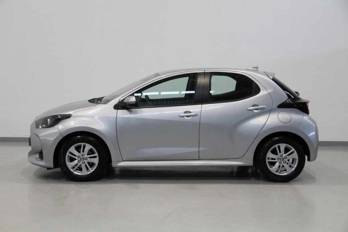 toyota-yaris-1-0-vvt-i-2021-gasolina-998cc