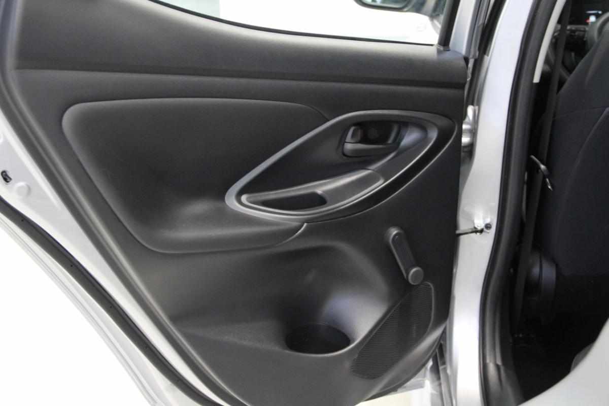 toyota-yaris-1-0-vvt-i-2021-gasolina-998cc