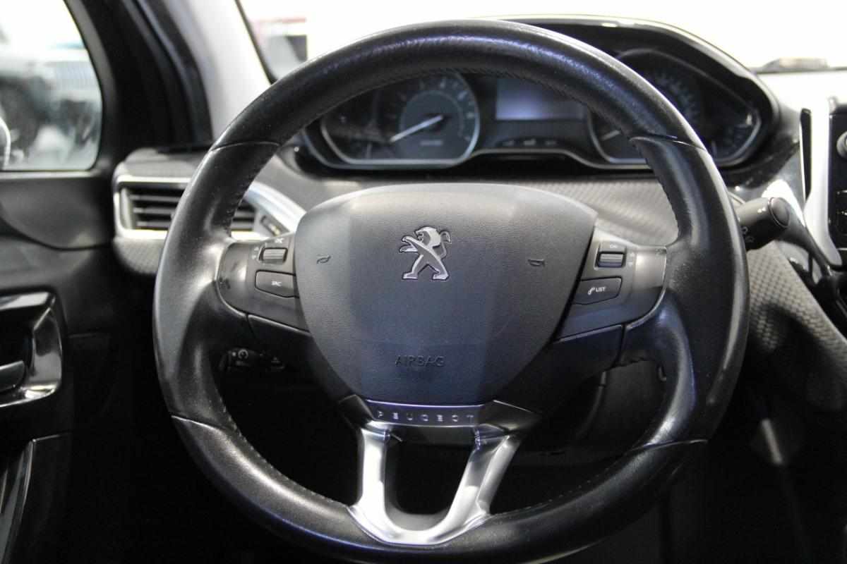 peugeot-208-1-2-vti-2018-gasolina-1199cc