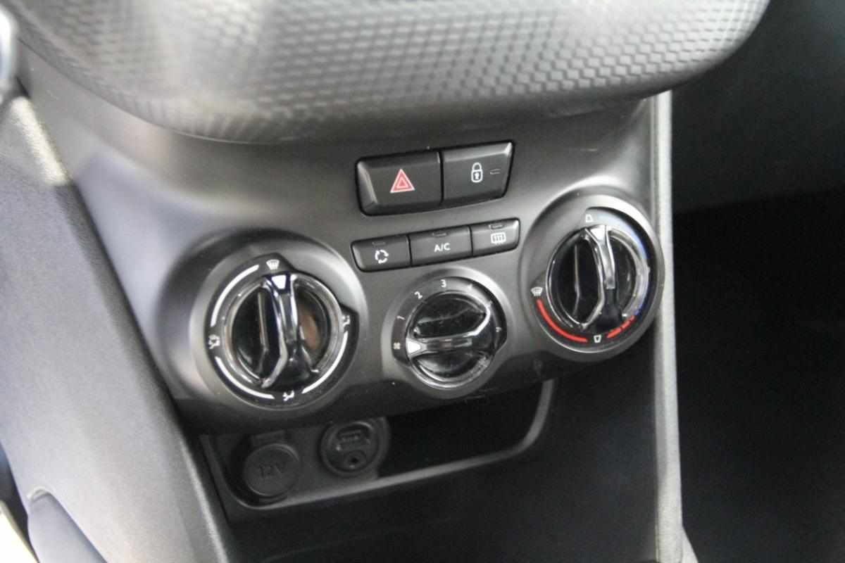 peugeot-208-1-2-vti-2018-gasolina-1199cc