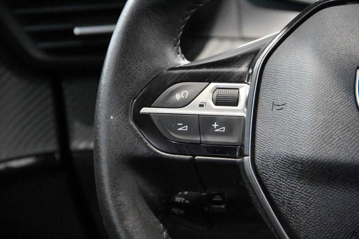 peugeot-208-1-2-puretech-2024-gasolina-1199cc