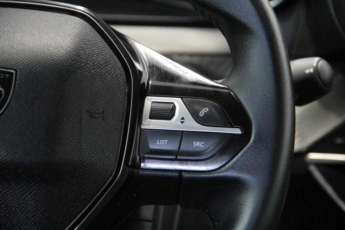 peugeot-208-1-2-puretech-2024-gasolina-1199cc
