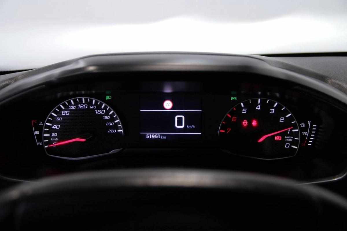 peugeot-208-1-2-puretech-2024-gasolina-1199cc