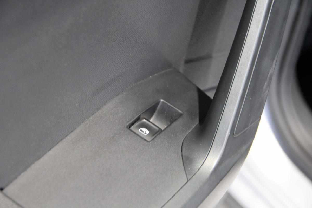 seat-arona-1-0-tsi-2023-gasolina-999cc