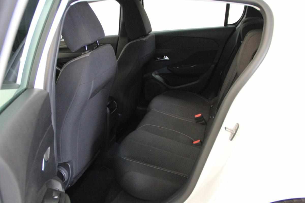 peugeot-308-2022-gasolina-1199cc