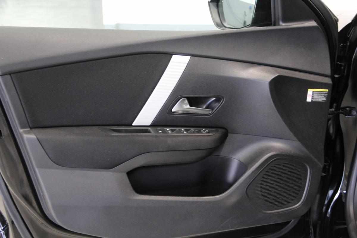 citroen-c4-1-2-hybrid-2025-gasolina-1199cc
