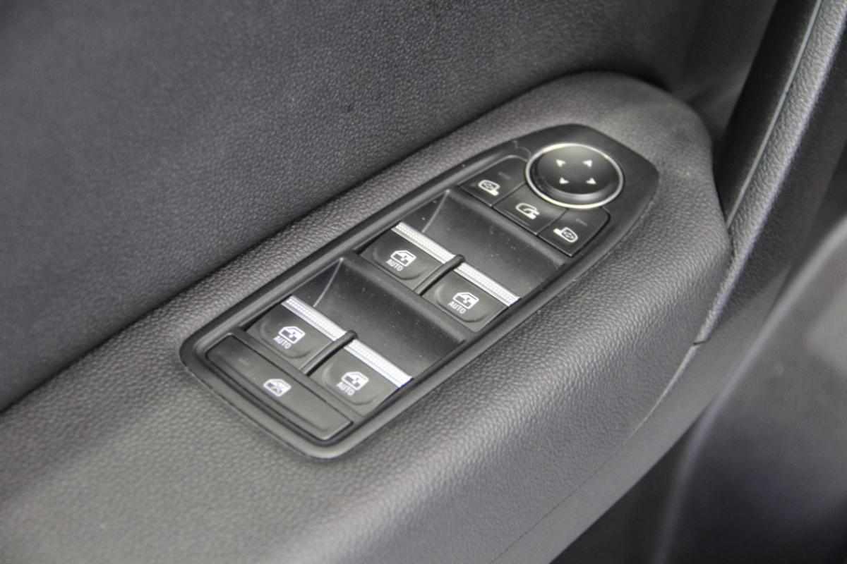 renault-captur-1-0-tce-2023-gasolina-1000cc