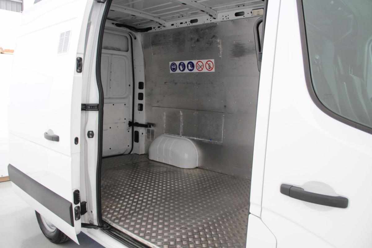 renault-master-2-3-dci-2021-diesel-2298cc