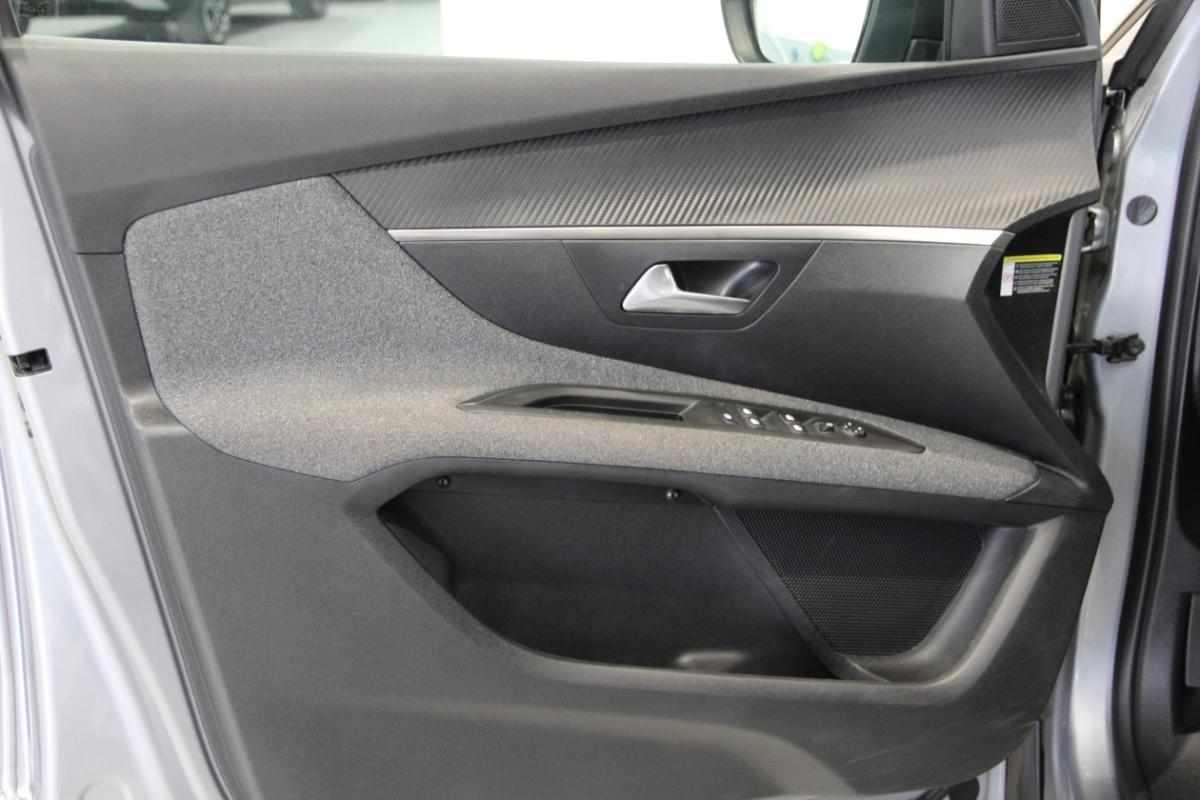peugeot-3008-1-5-bluehdi-2019-diesel-1499cc