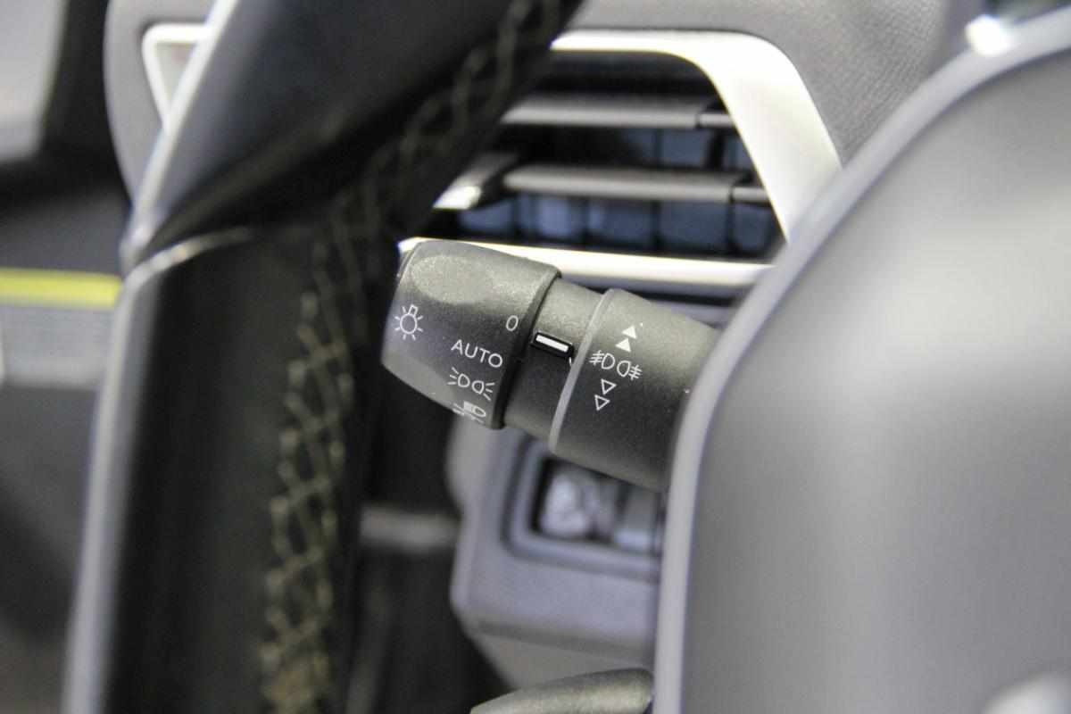peugeot-3008-1-5-bluehdi-2019-diesel-1499cc