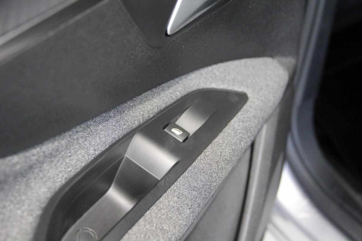 peugeot-3008-1-5-bluehdi-2019-diesel-1499cc