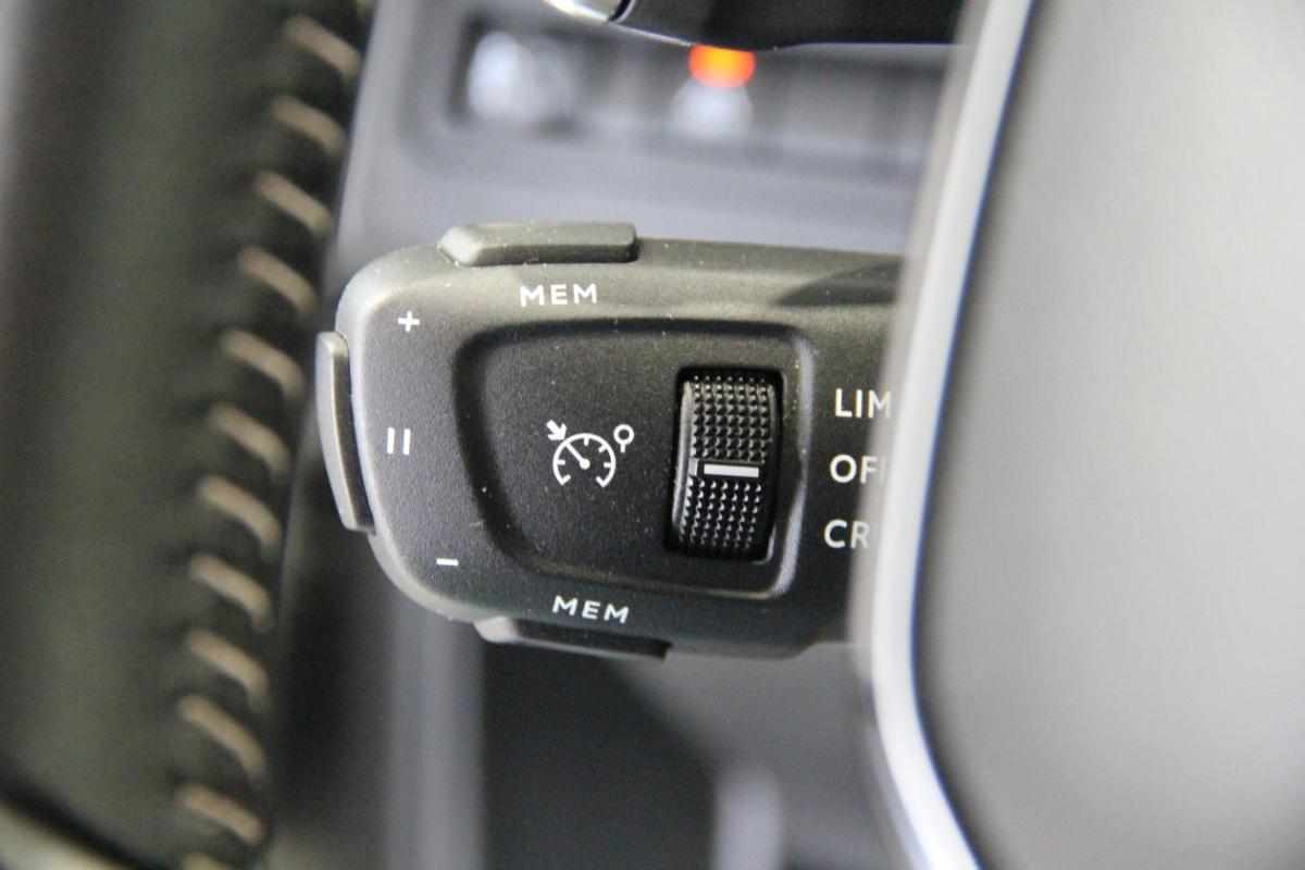 peugeot-3008-1-5-bluehdi-2024-diesel-1499cc