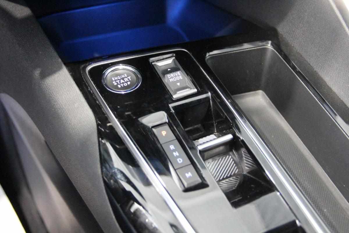 peugeot-3008-1-5-bluehdi-2024-diesel-1499cc